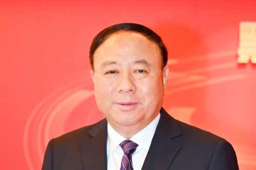 全國人大代表李寅2025年提案--關(guān)于推動(dòng)分布式電源高質(zhì)量、有序發(fā)展，助力“雙碳”目標(biāo)實(shí)現(xiàn)的建議